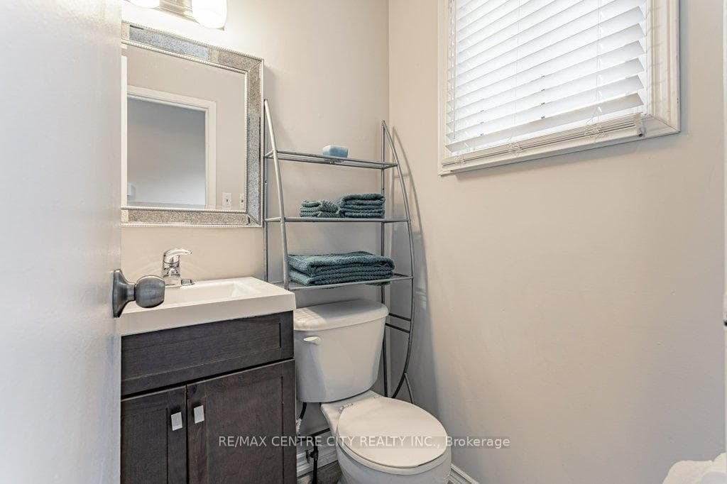 490 Third Street Unit 19 photo 6