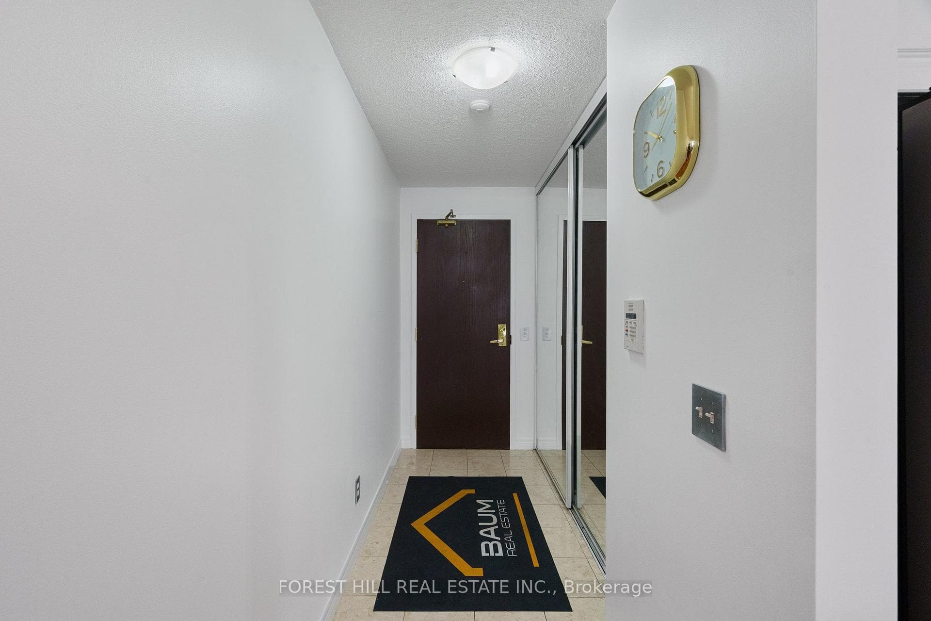 18 Parkview Avenue Unit 501 photo 3