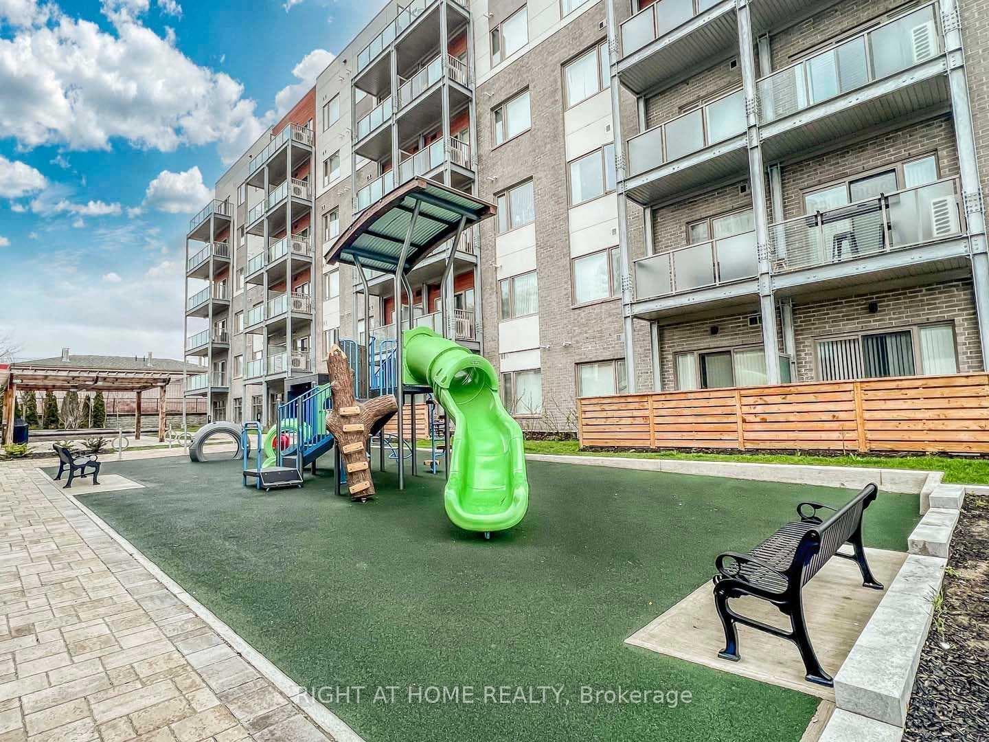 5131 Sheppard Avenue Unit 408 photo 5