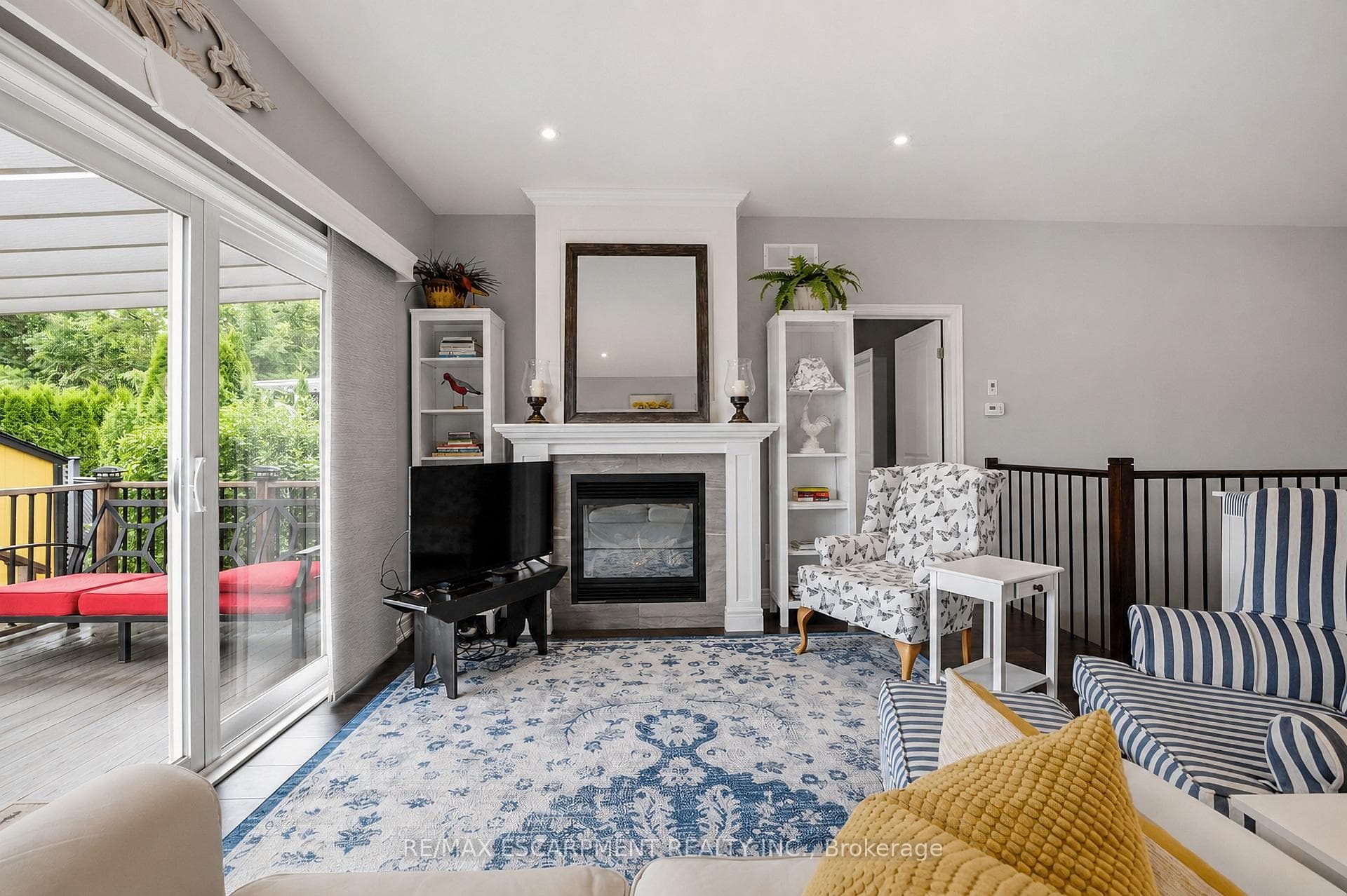 33 Pierpoint Drive photo 17