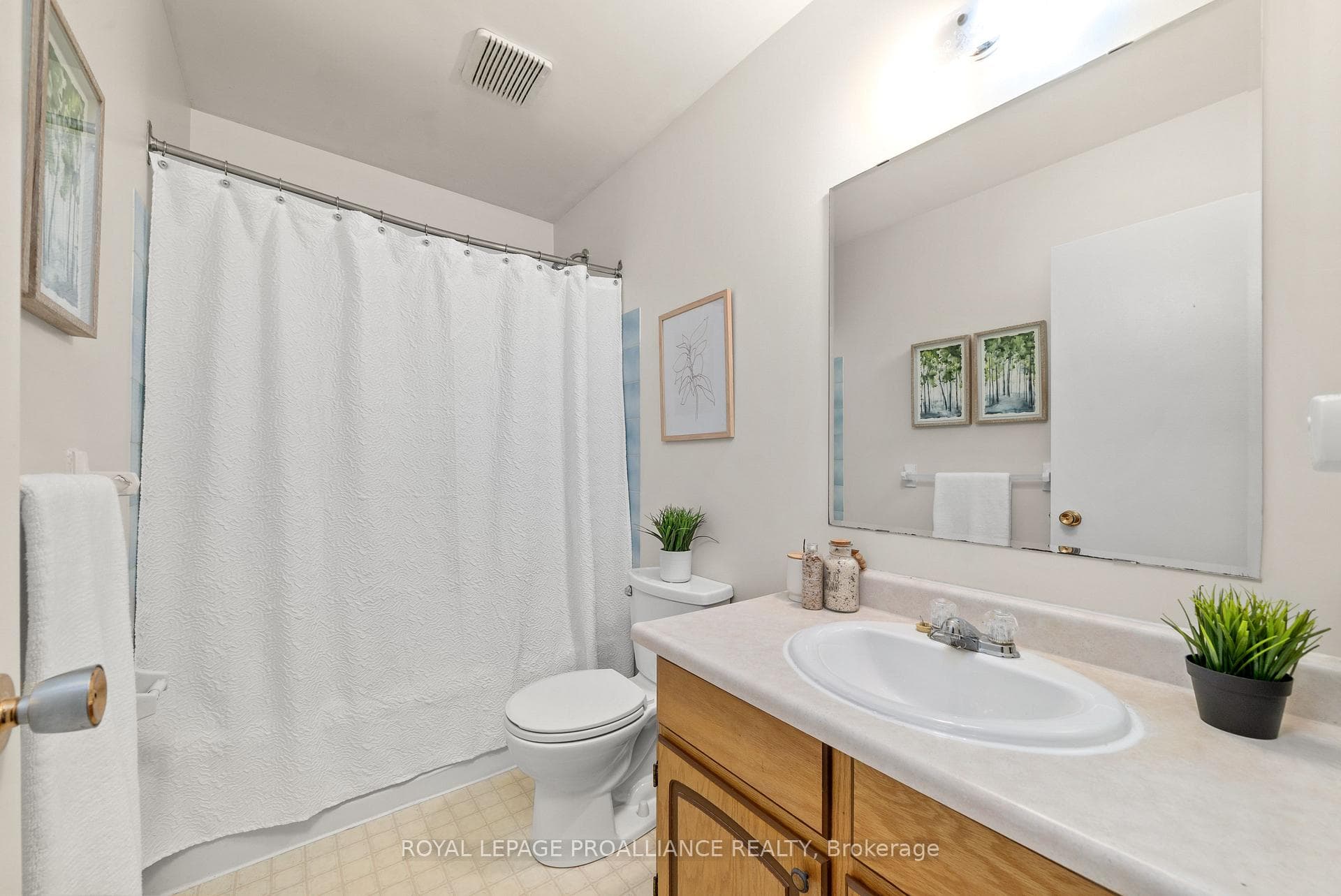 18 Gordon Avenue photo 21