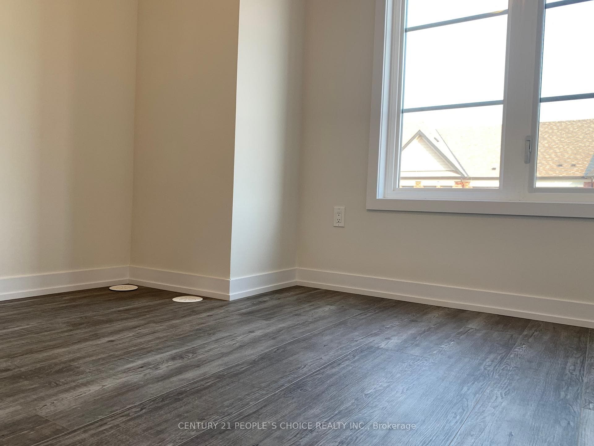 1347 Kobzar Drive photo 28