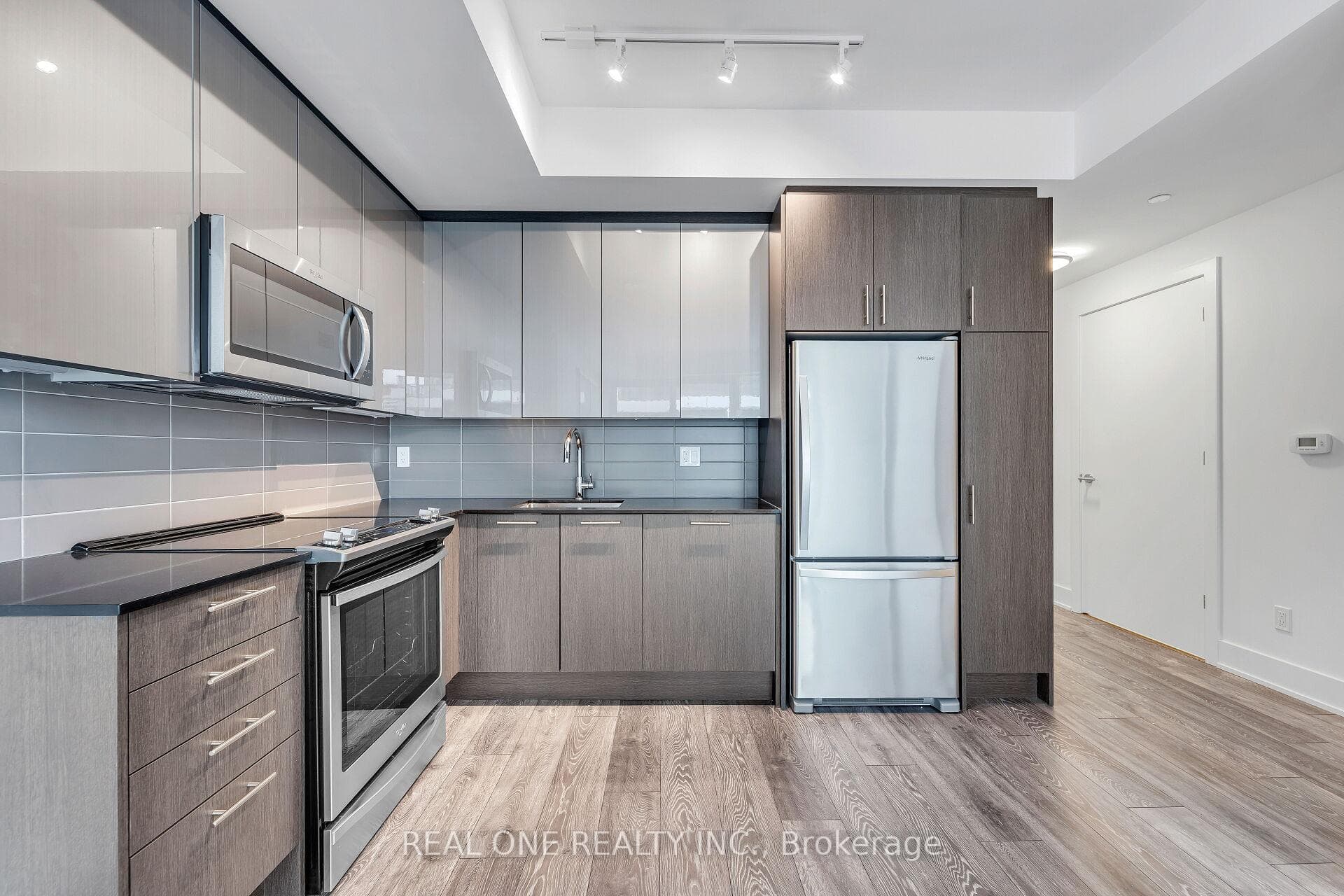 403 Church Street Unit 2508 photo 17