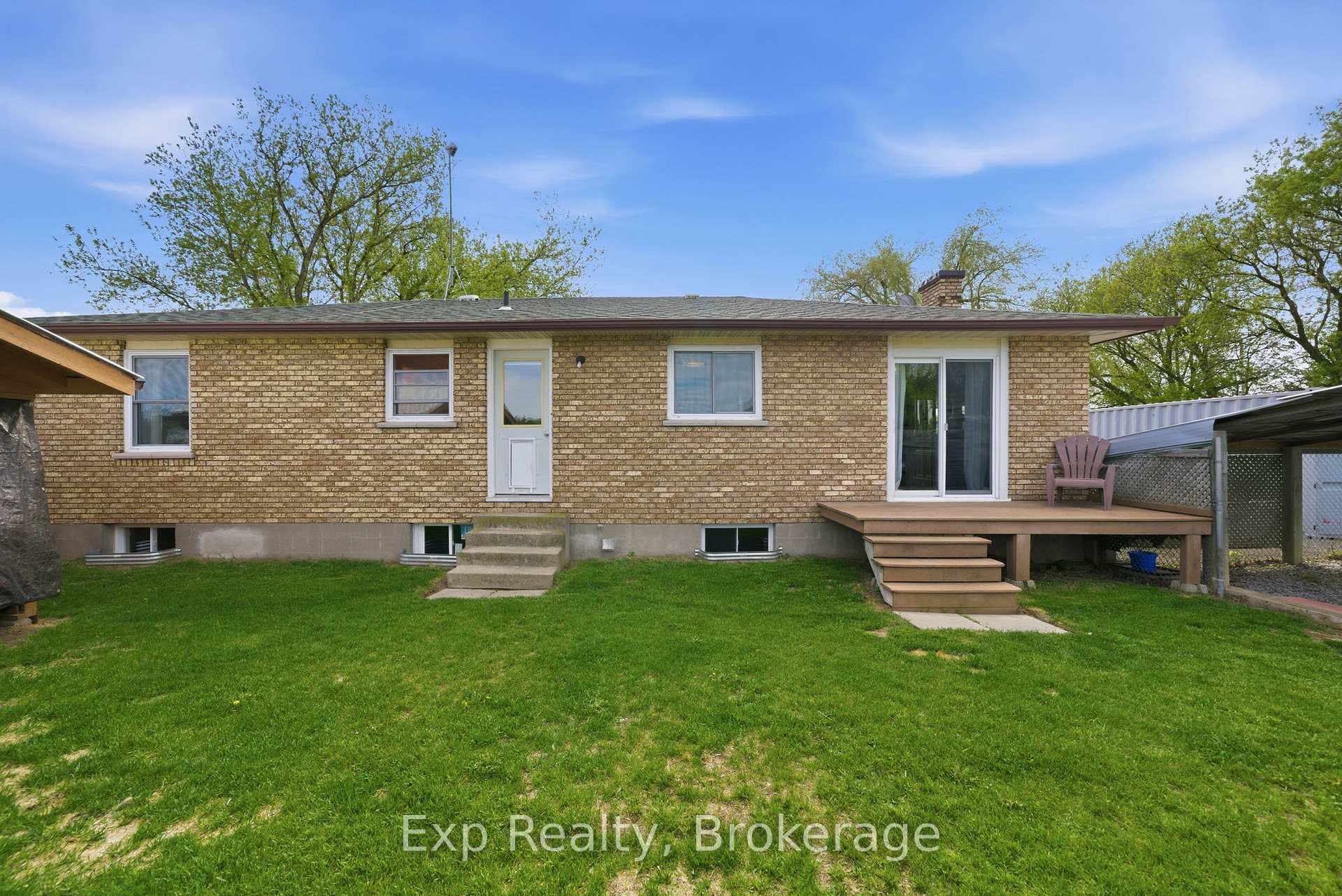 703 Stewart Road photo 22