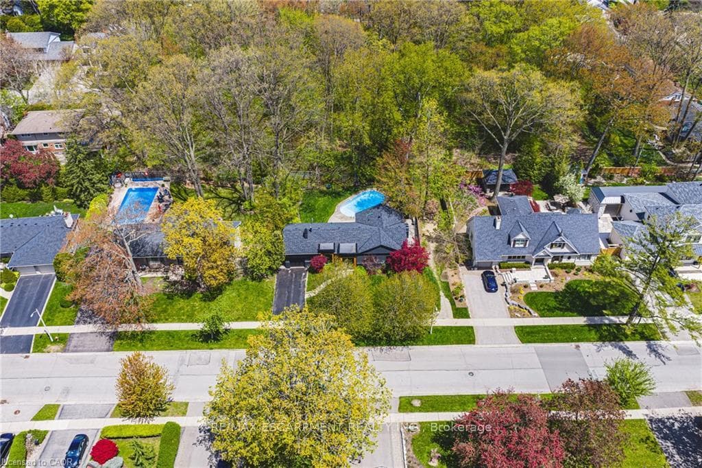 327 Goodram Drive photo 48