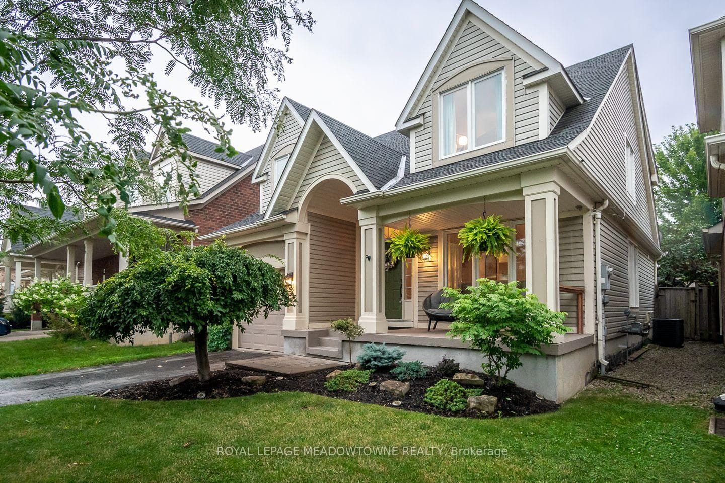 624 Marley Crescent photo 3