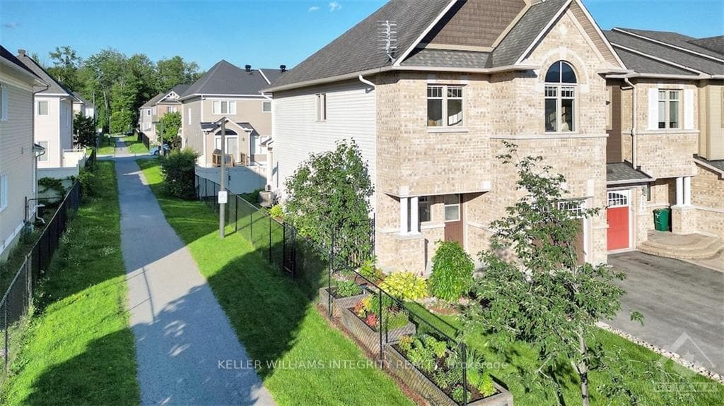 527 LANGELIER Avenue photo 29