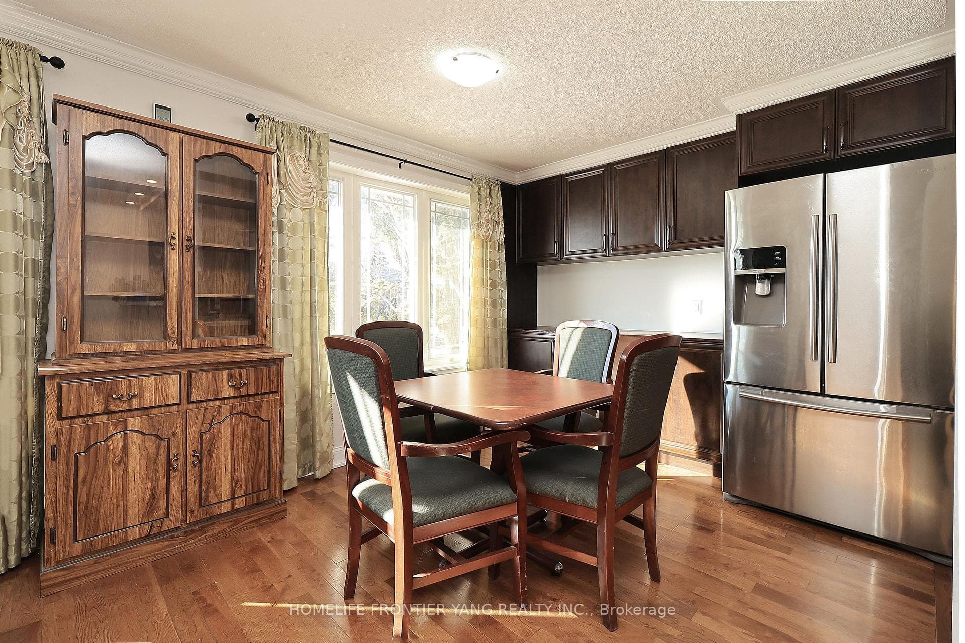 65 Lexfield Avenue photo 9