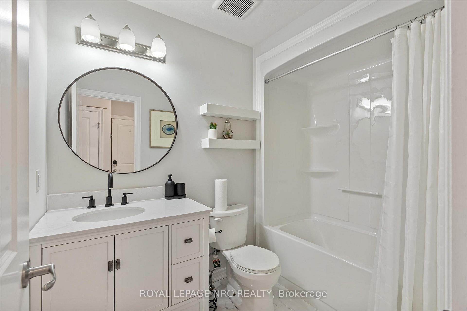 Common Bathroom