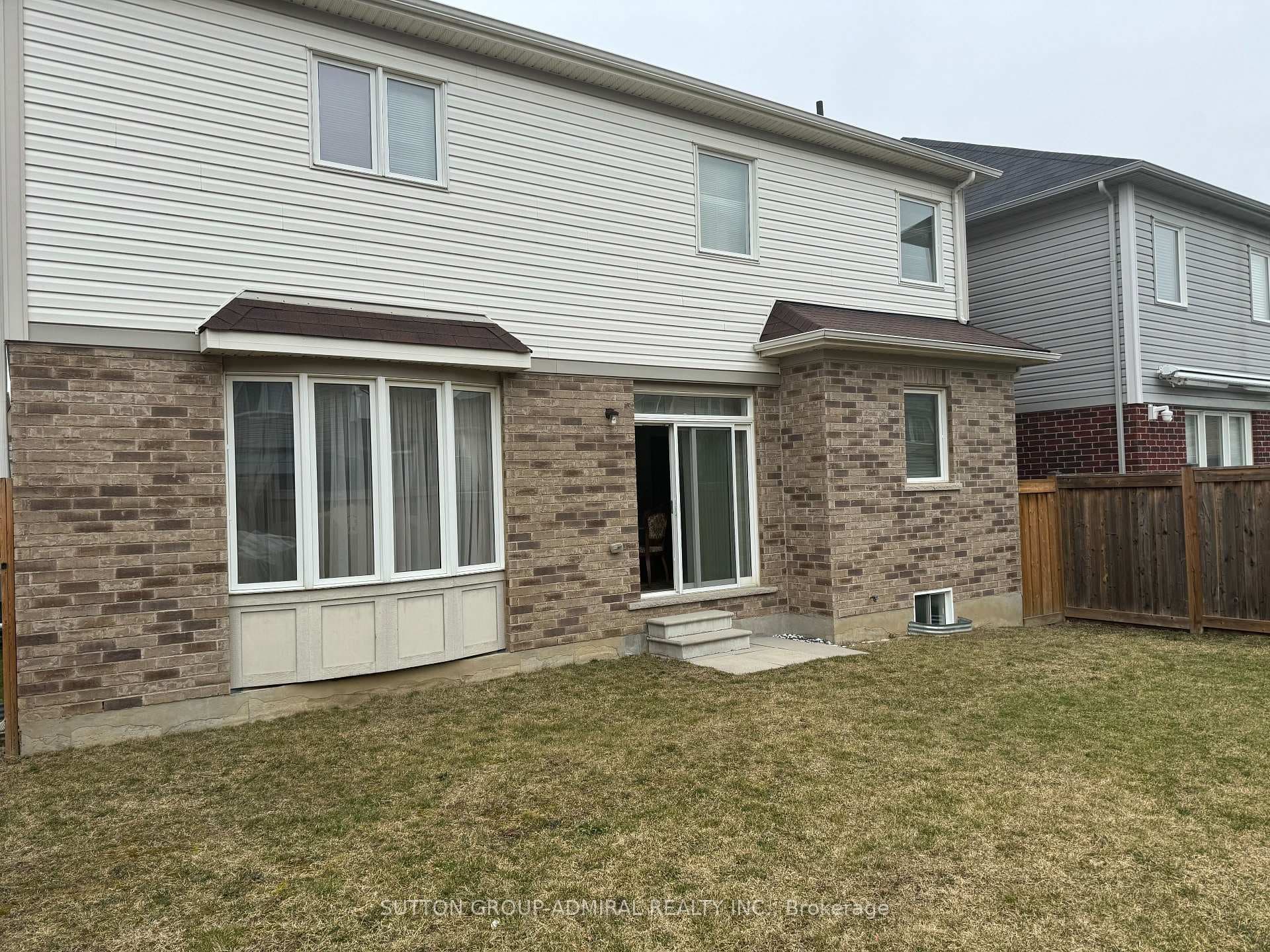 129 Whitwell Way photo 3