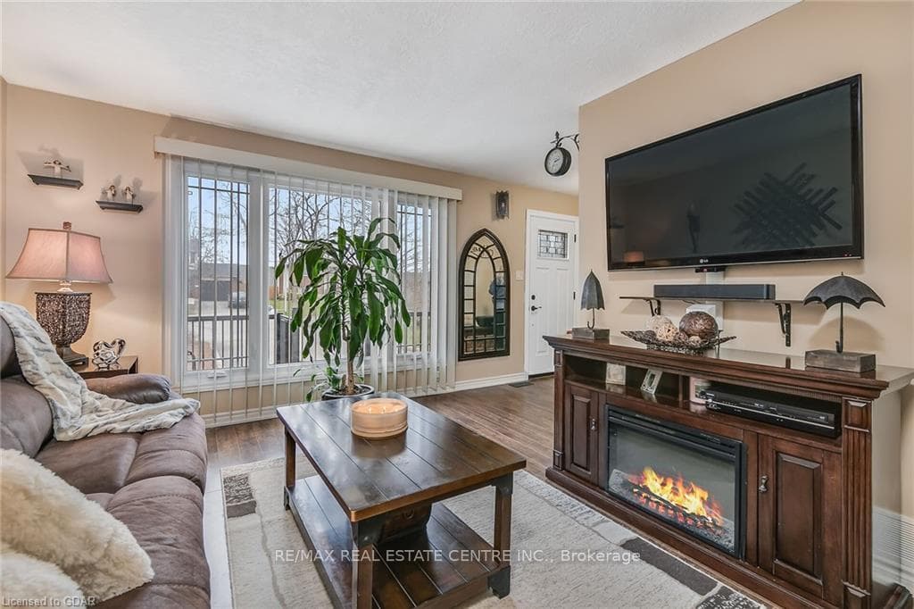 111 Marmel Court photo 8