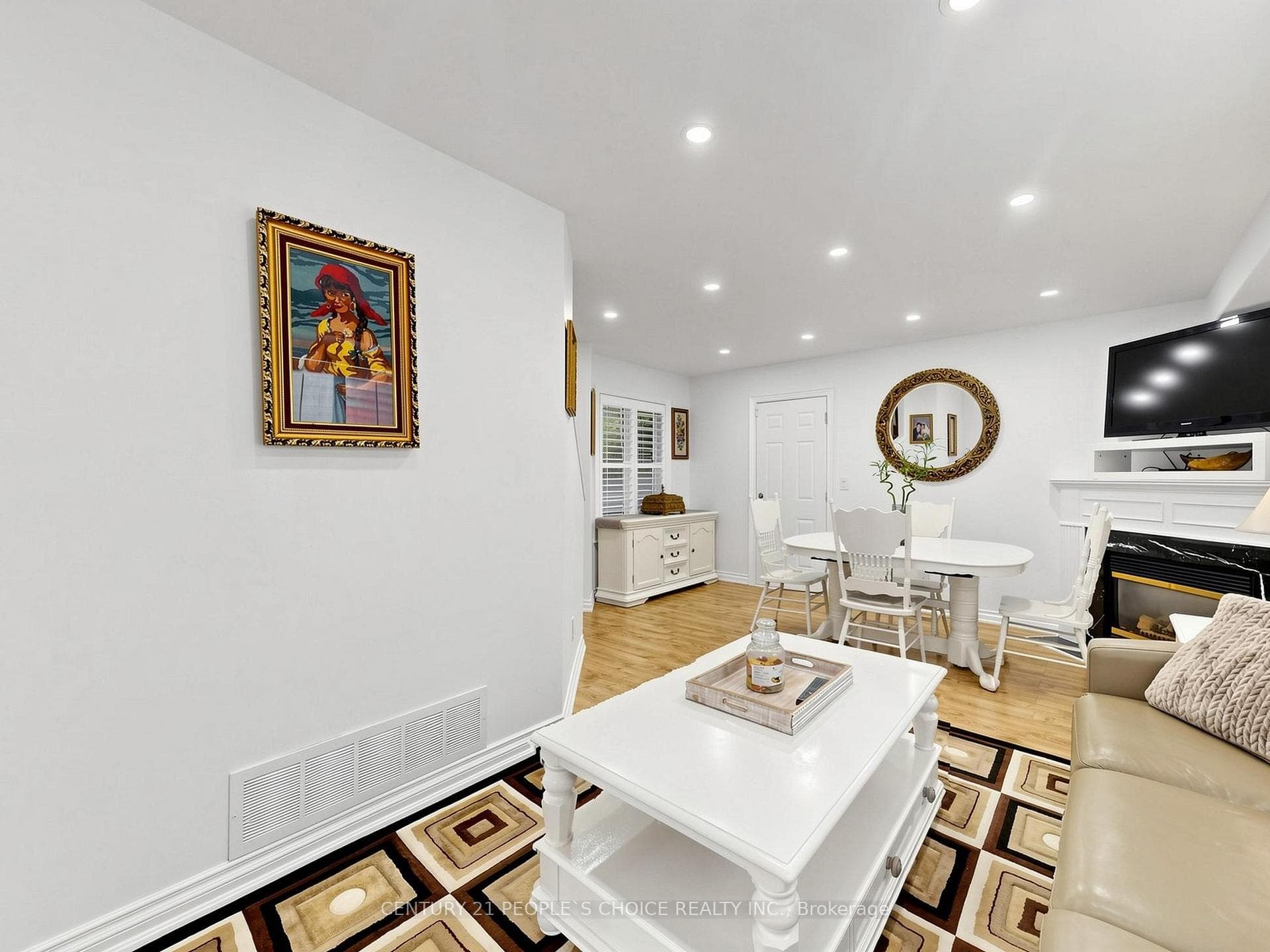 5812 Sidmouth Street photo 6