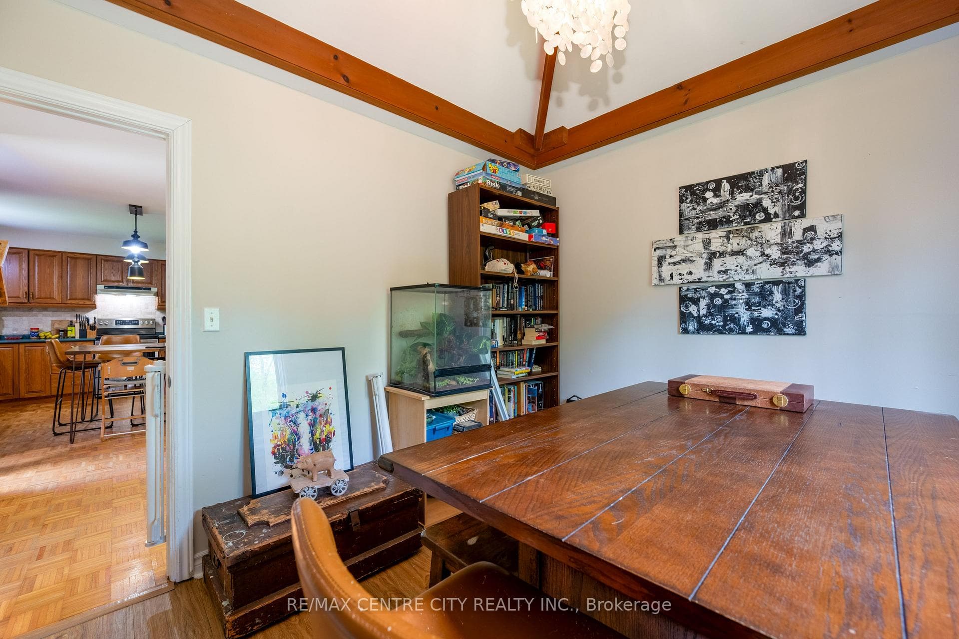 26046 Kerwood Road photo 7