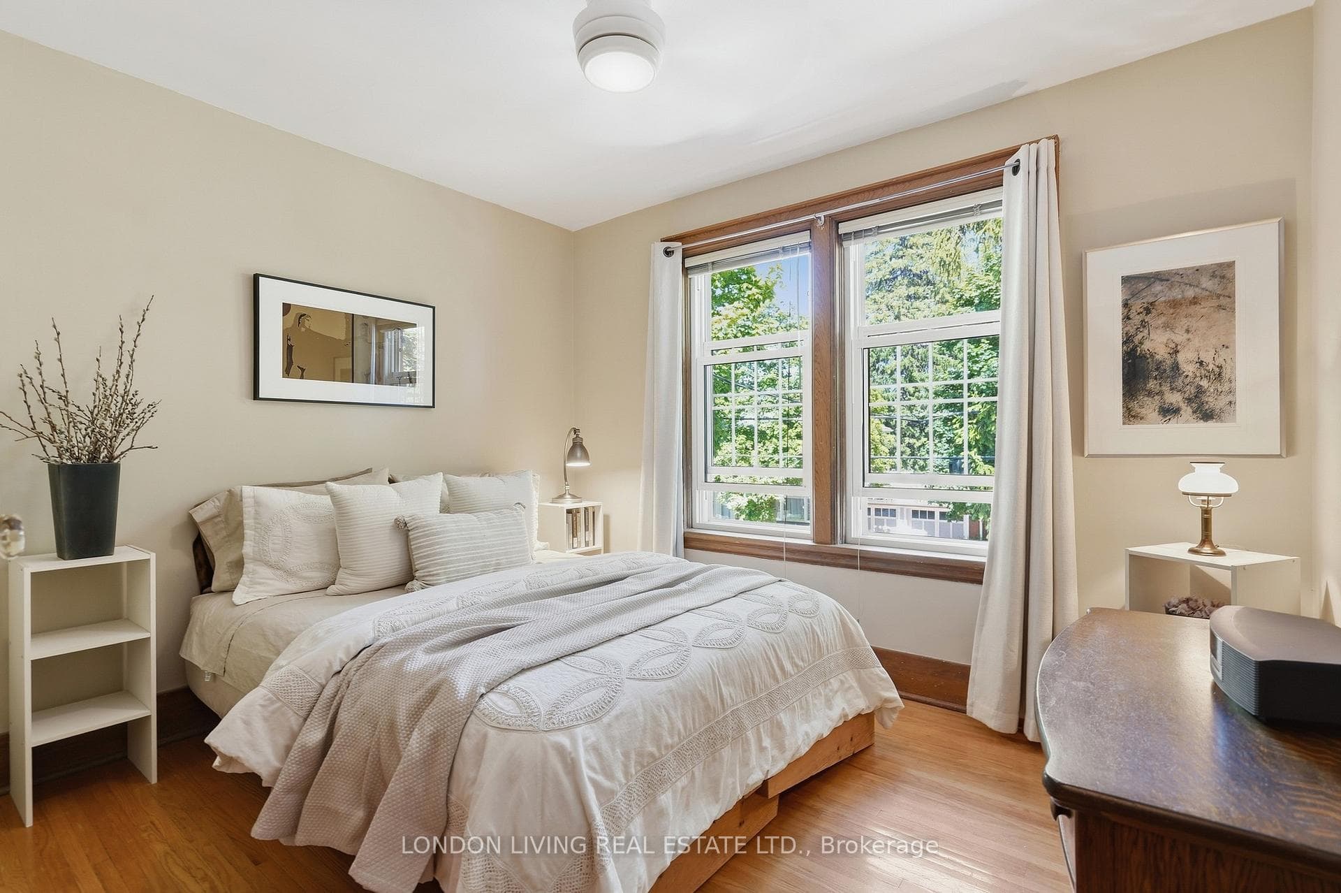 19 Belgrave Avenue photo 22