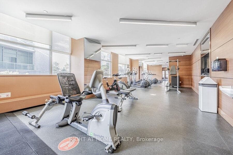 2015 Sheppard Avenue Unit 318 photo 27