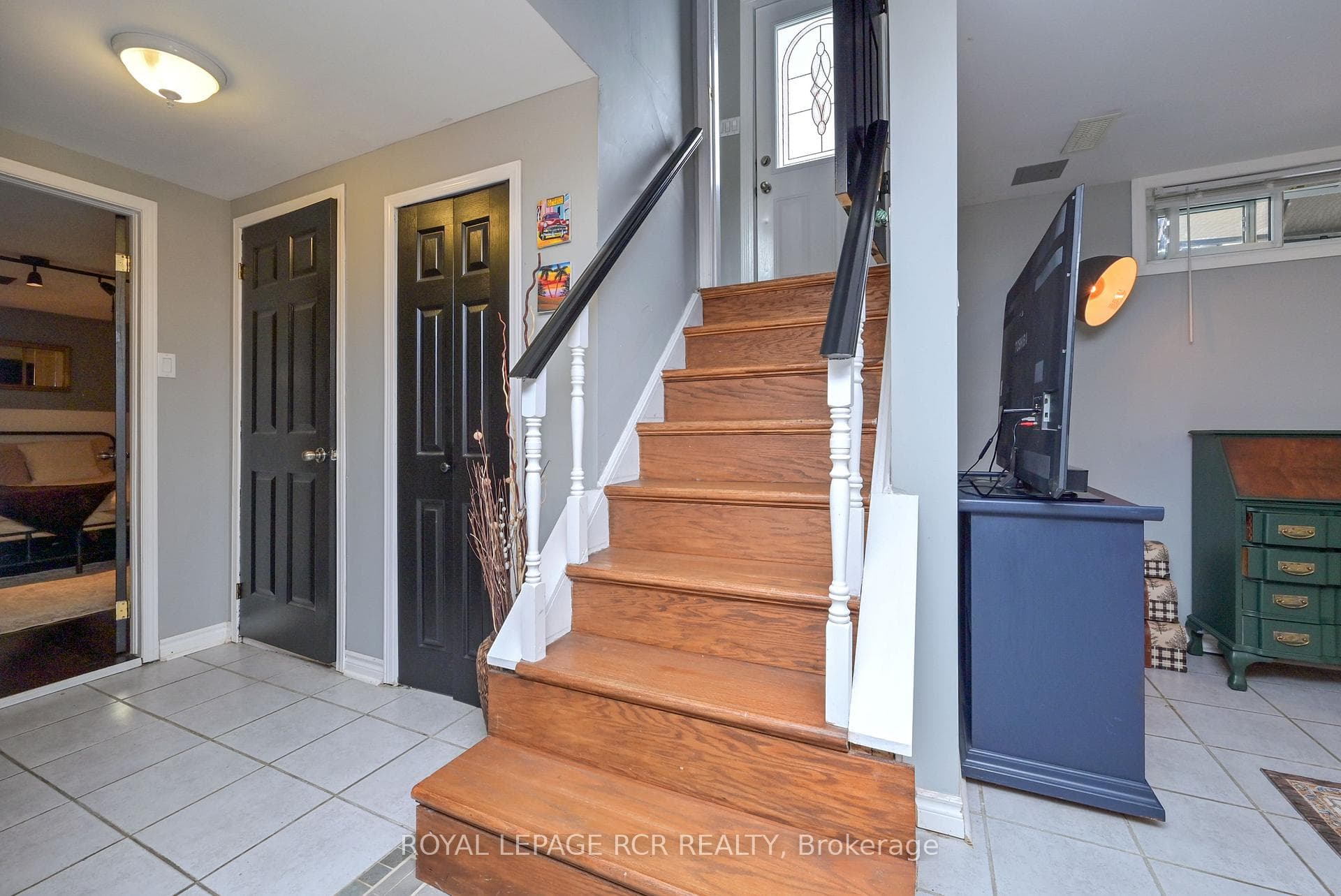 150 Mellow Crescent photo 19