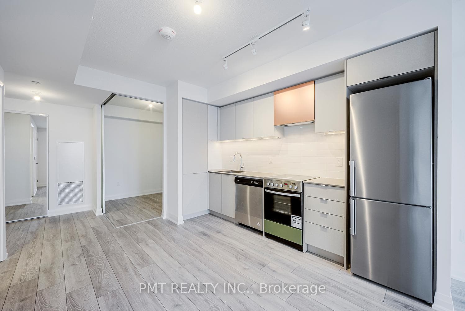 30 Gibbs Road Unit 2001 photo 15