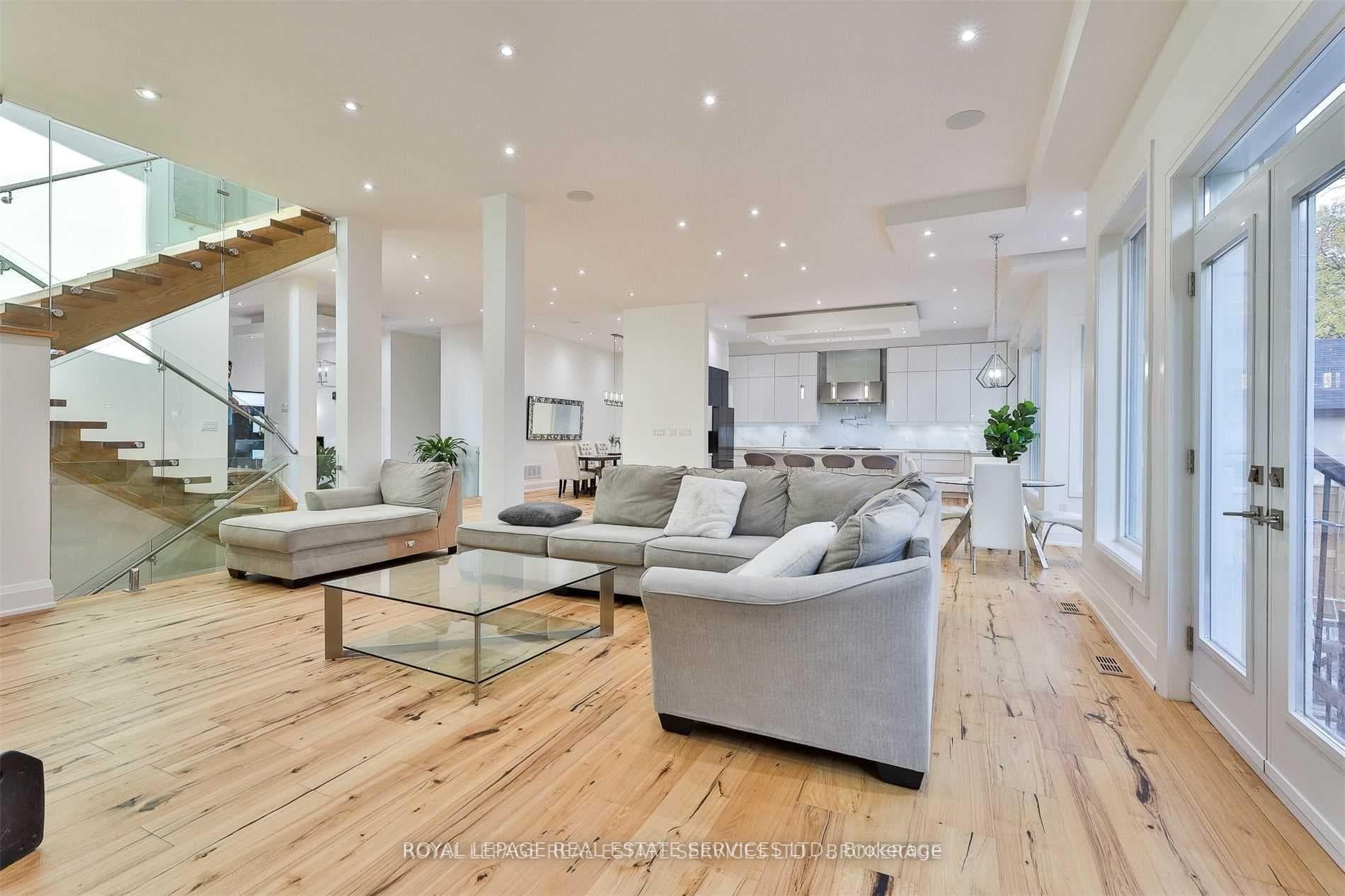 61 Dane Avenue photo 10