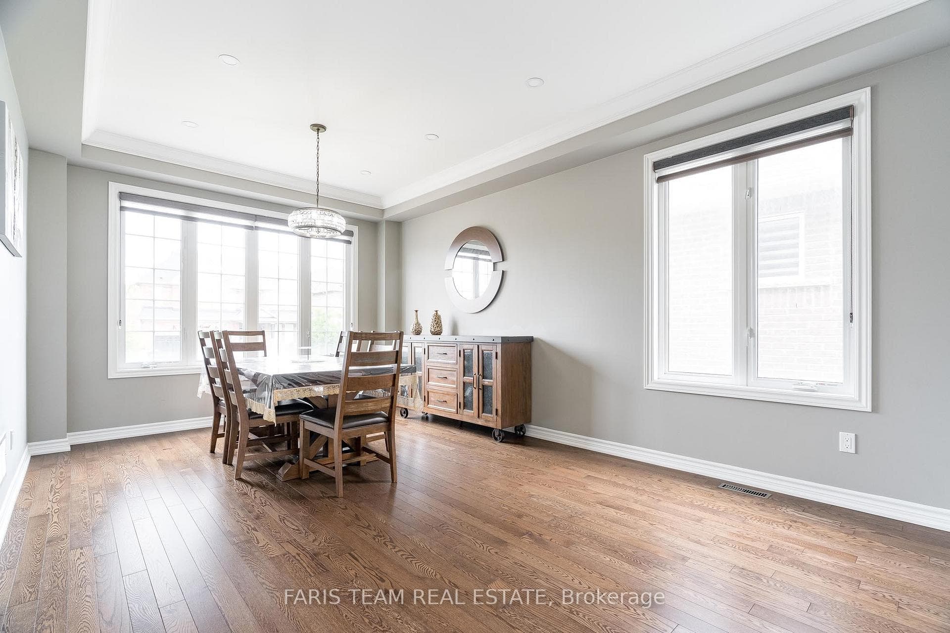 9 Roy Road photo 8