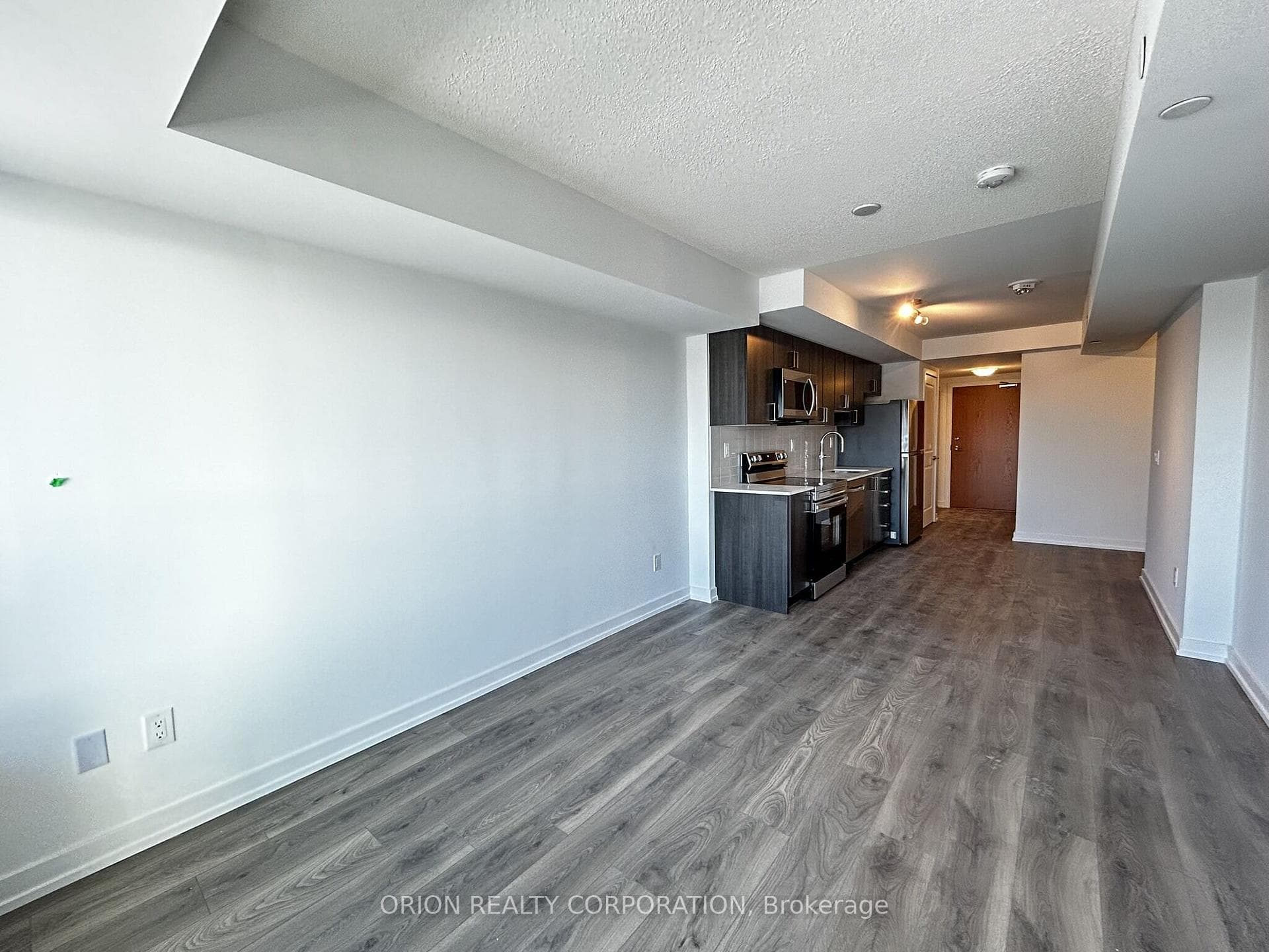 1435 Celebration Drive Unit 1912 photo 14