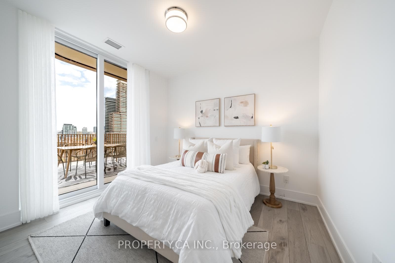 155 Merchants Wharf N/A Unit 1331 photo 27