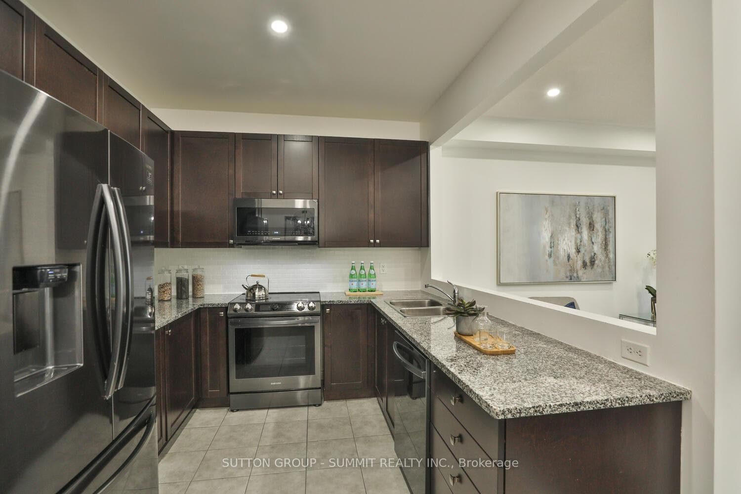 629 Mockridge Terrace photo 8