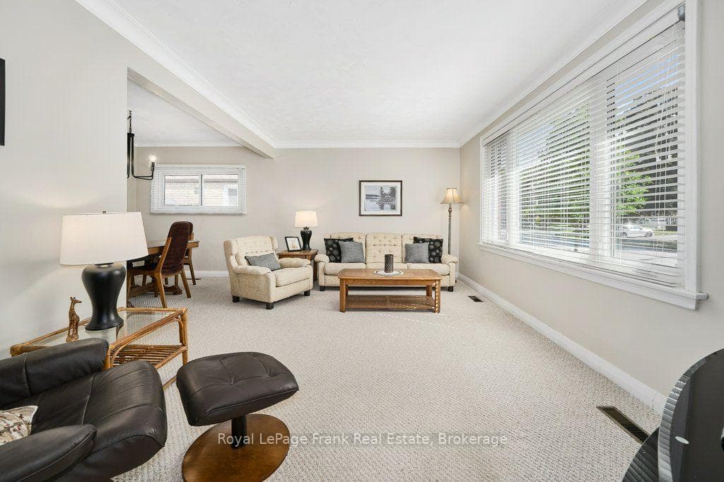 55 Leahann Drive photo 6