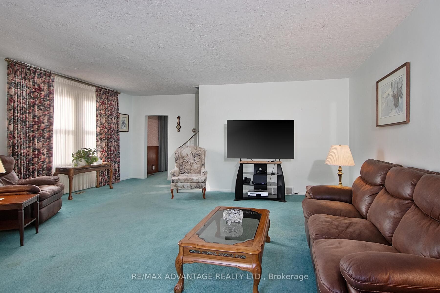 1059 Talbot Street photo 10