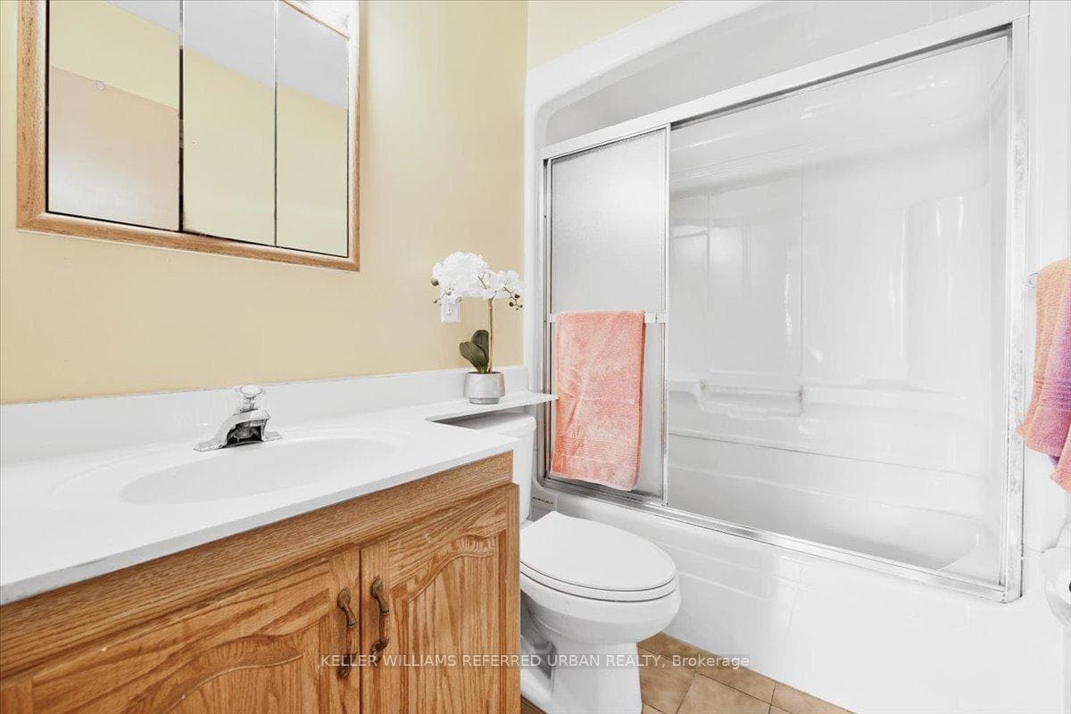 163 Freshmeadow Drive photo 22