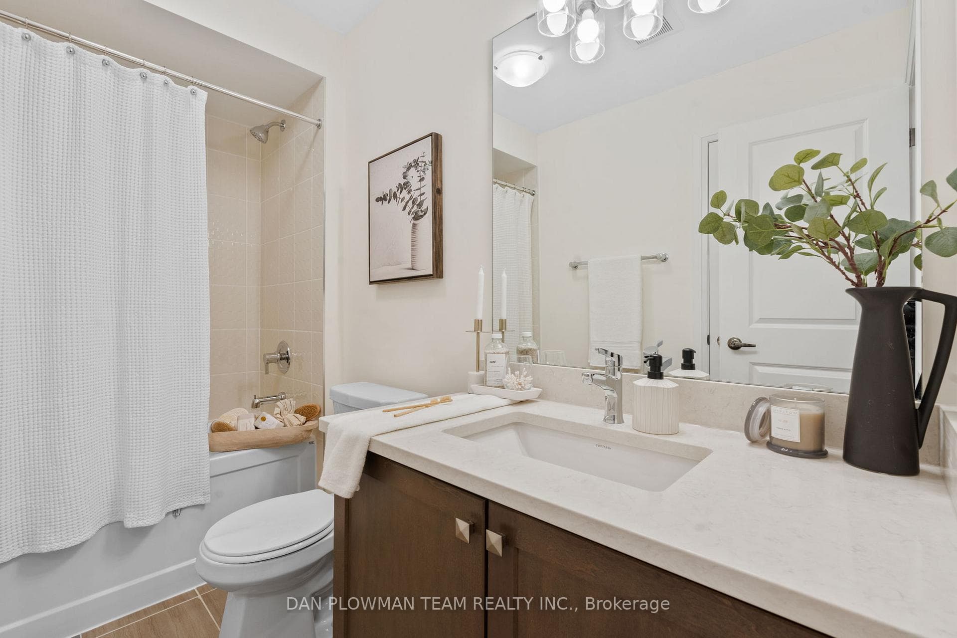 1480 Altona Road Unit 15 photo 26