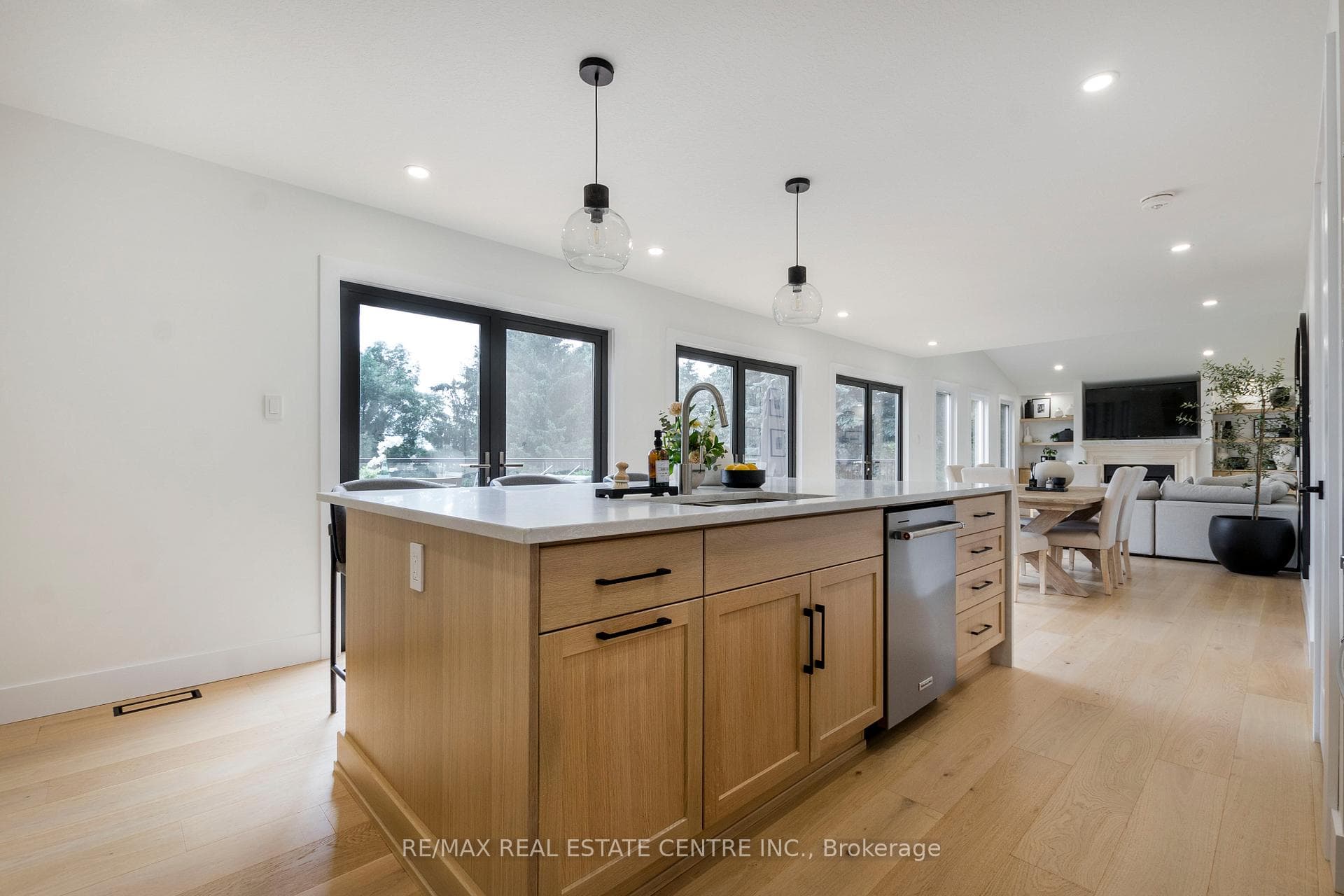 3 Pandora Drive photo 5