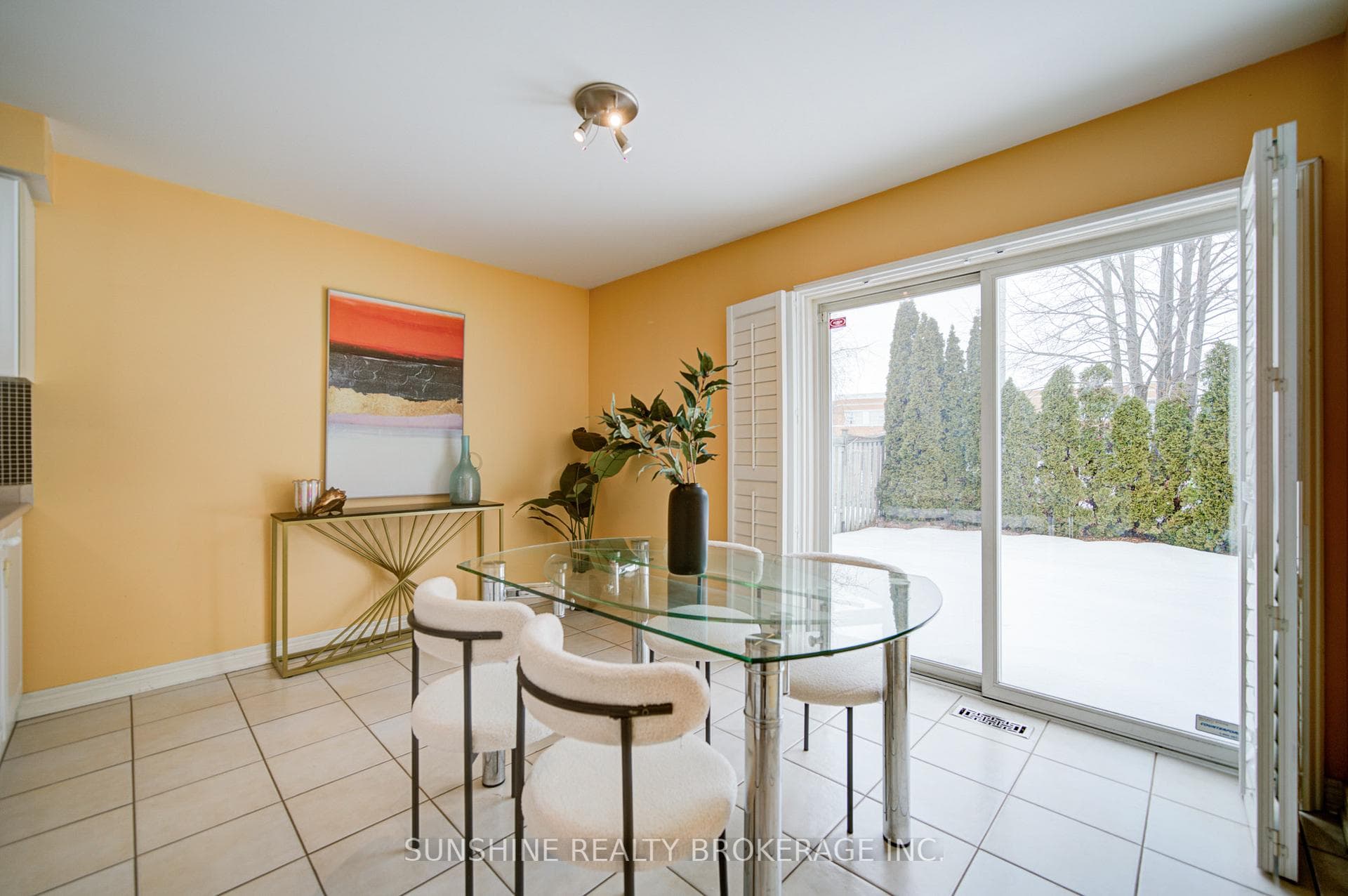 12 Princeton Avenue photo 18