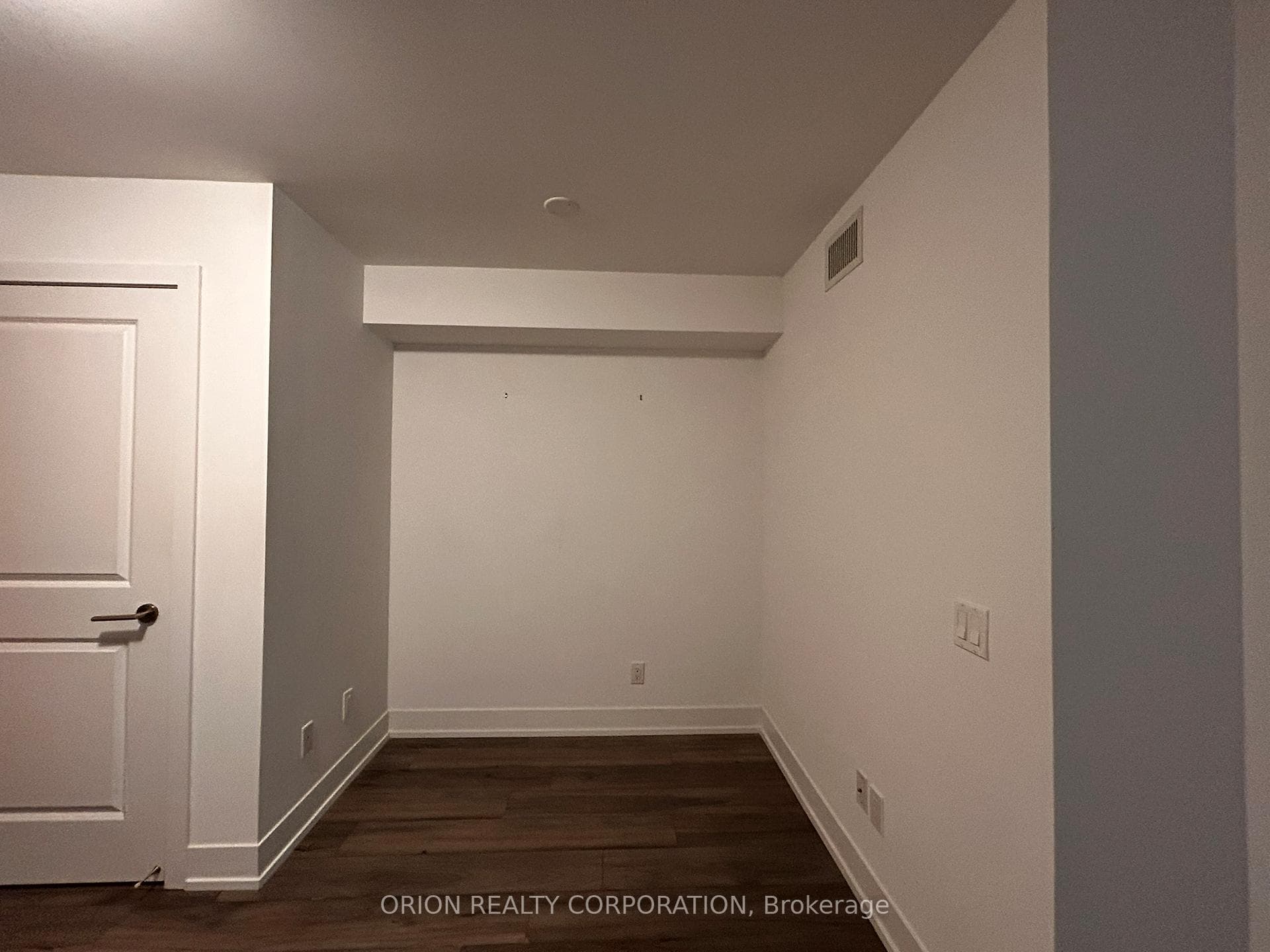 1215 Bayly Street Unit 1108 photo 16