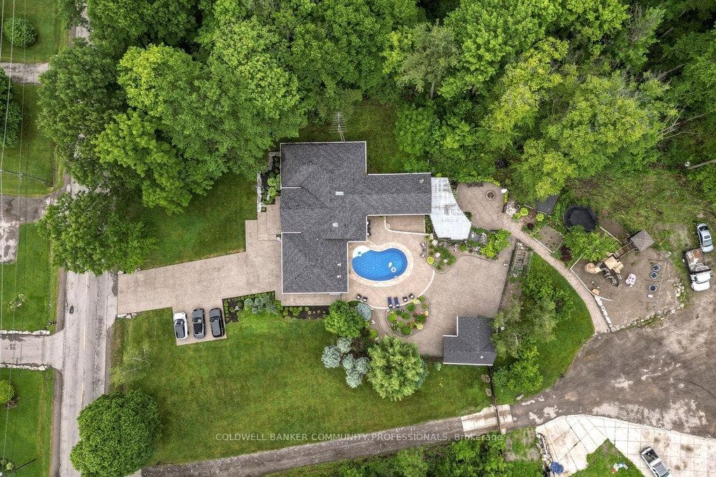 478 Glancaster Road photo 38