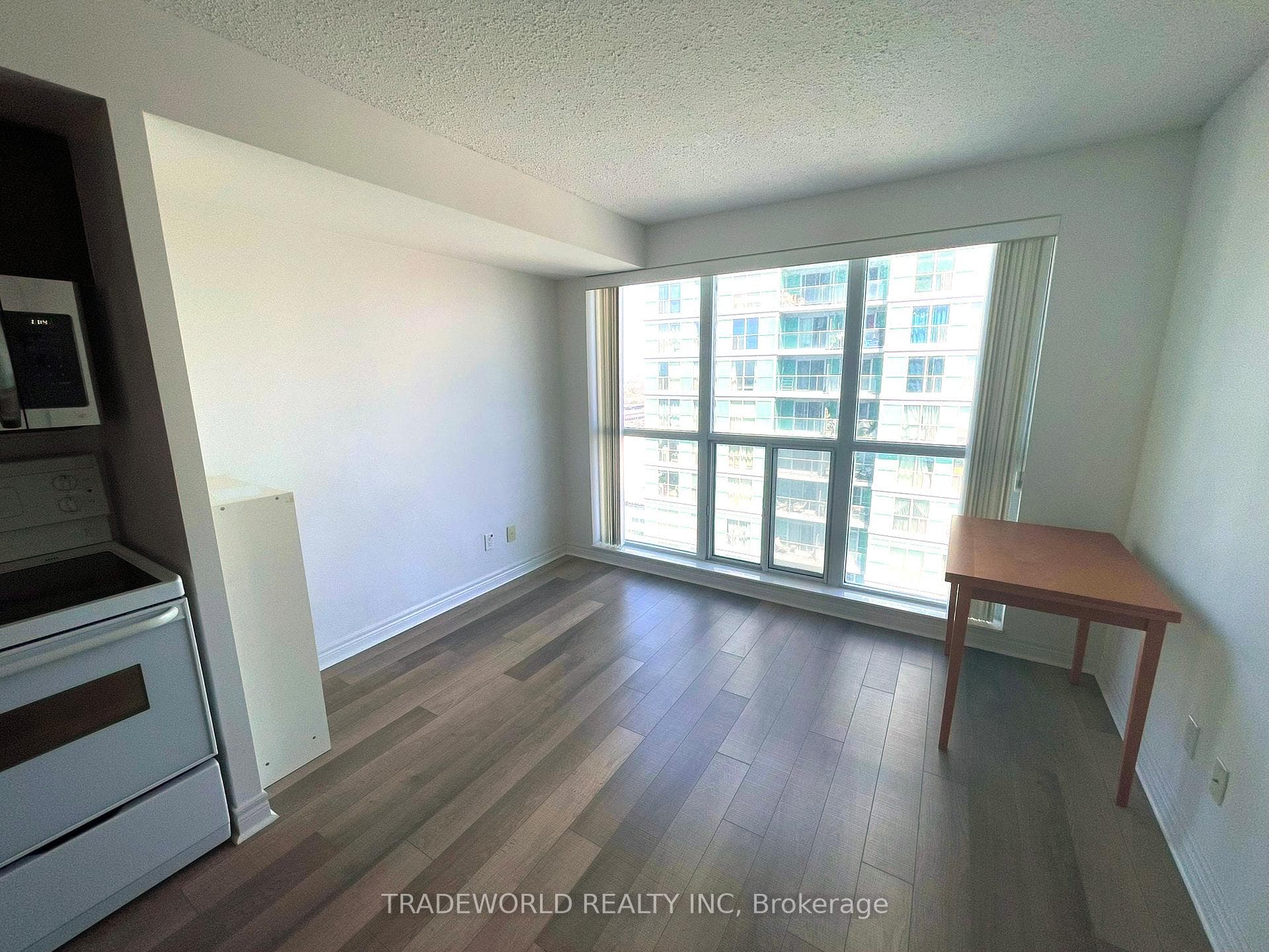 50 Town Centre Court Unit 2907 photo 7
