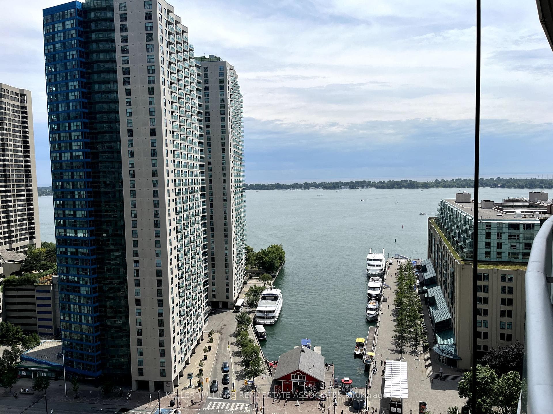 8 York Street Unit 2104 photo 12