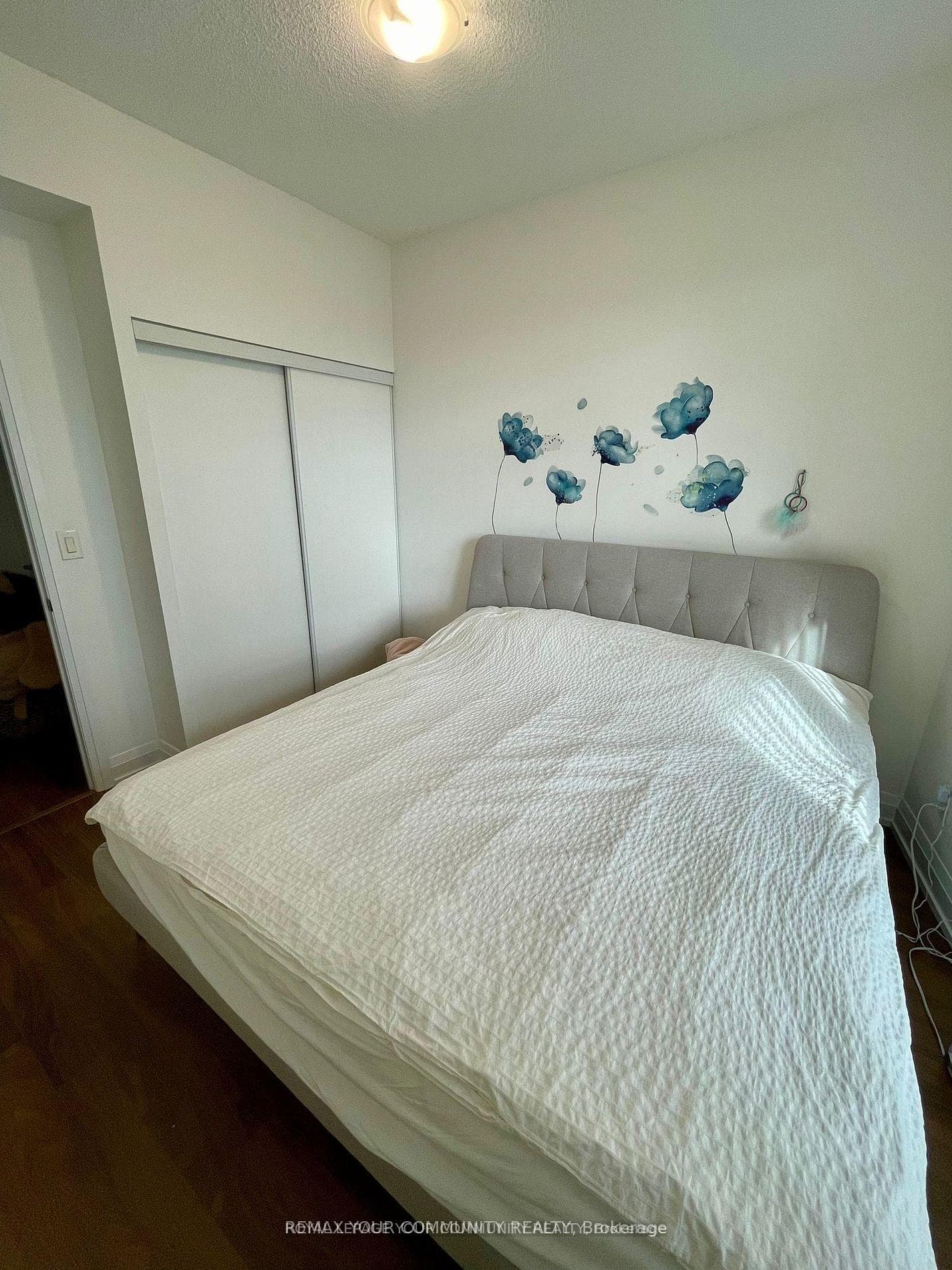 7161 Yonge Street Unit 1430 photo 12