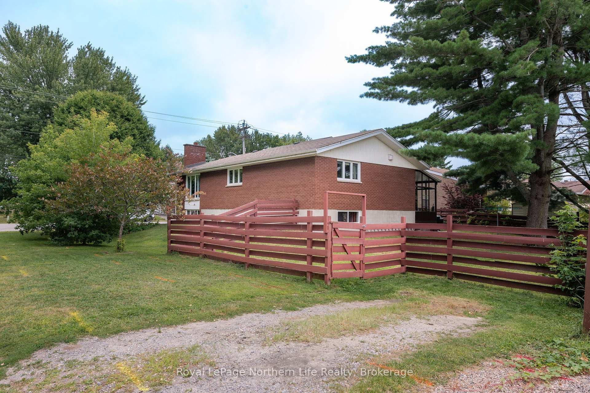 129 Marshall Park Drive photo 4
