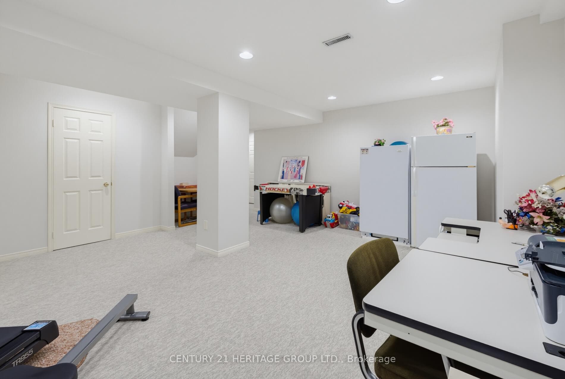 161 Hetherington Crescent photo 19