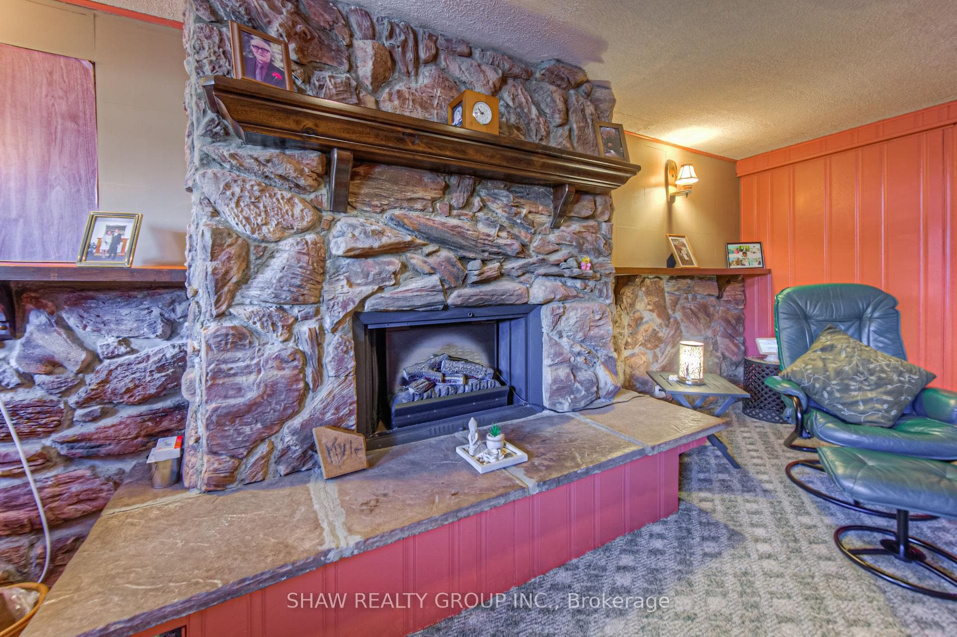 1881 Earlwood Drive photo 27