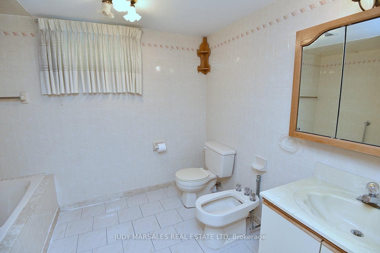 67 Glendee Road photo 24