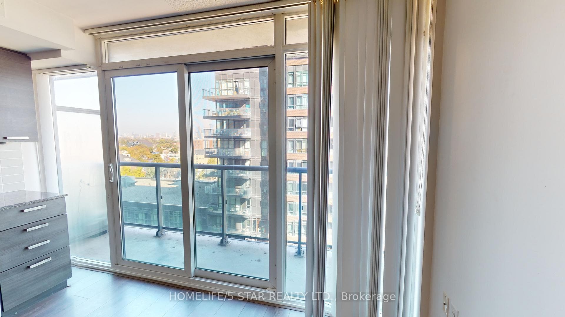 36 Lisgar Street Unit 1108E photo 4