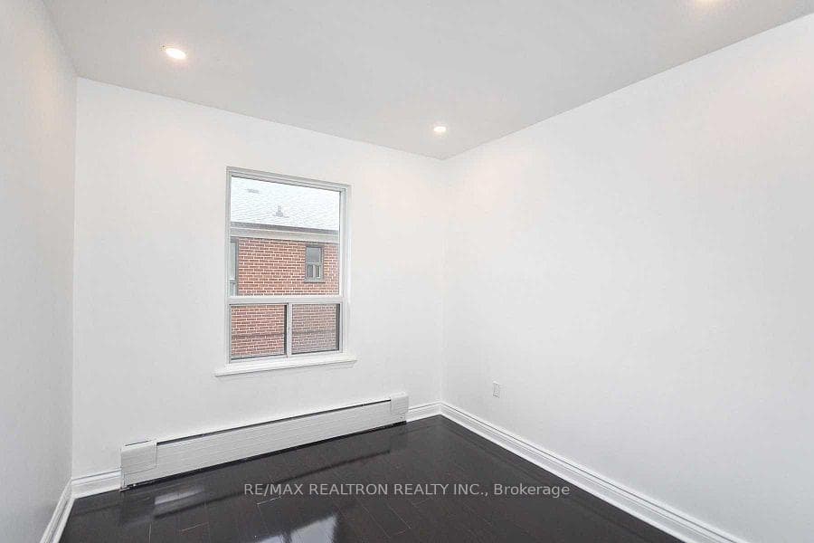 234 Wilmington Avenue Unit #3 photo 9