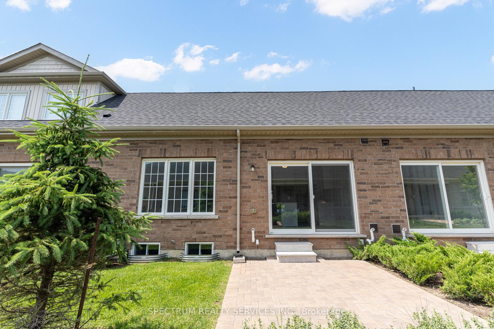 77 Muzzo Drive photo 48