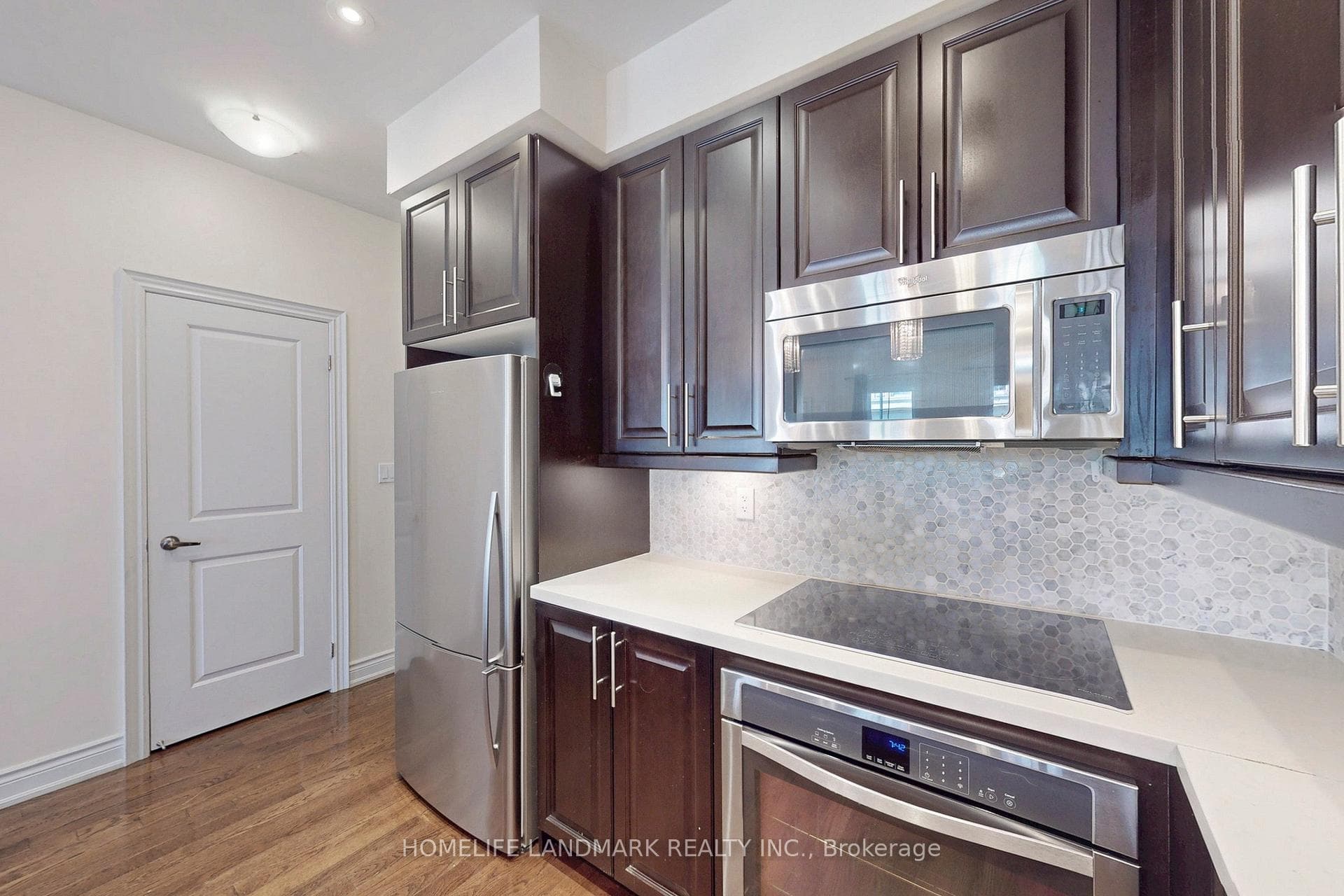 30 Hargrave Lane Unit 10 photo 15