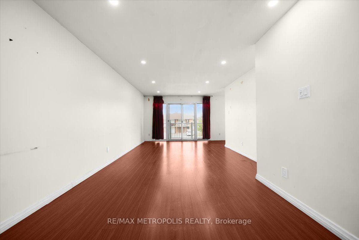39 Jellicoe Crescent photo 8