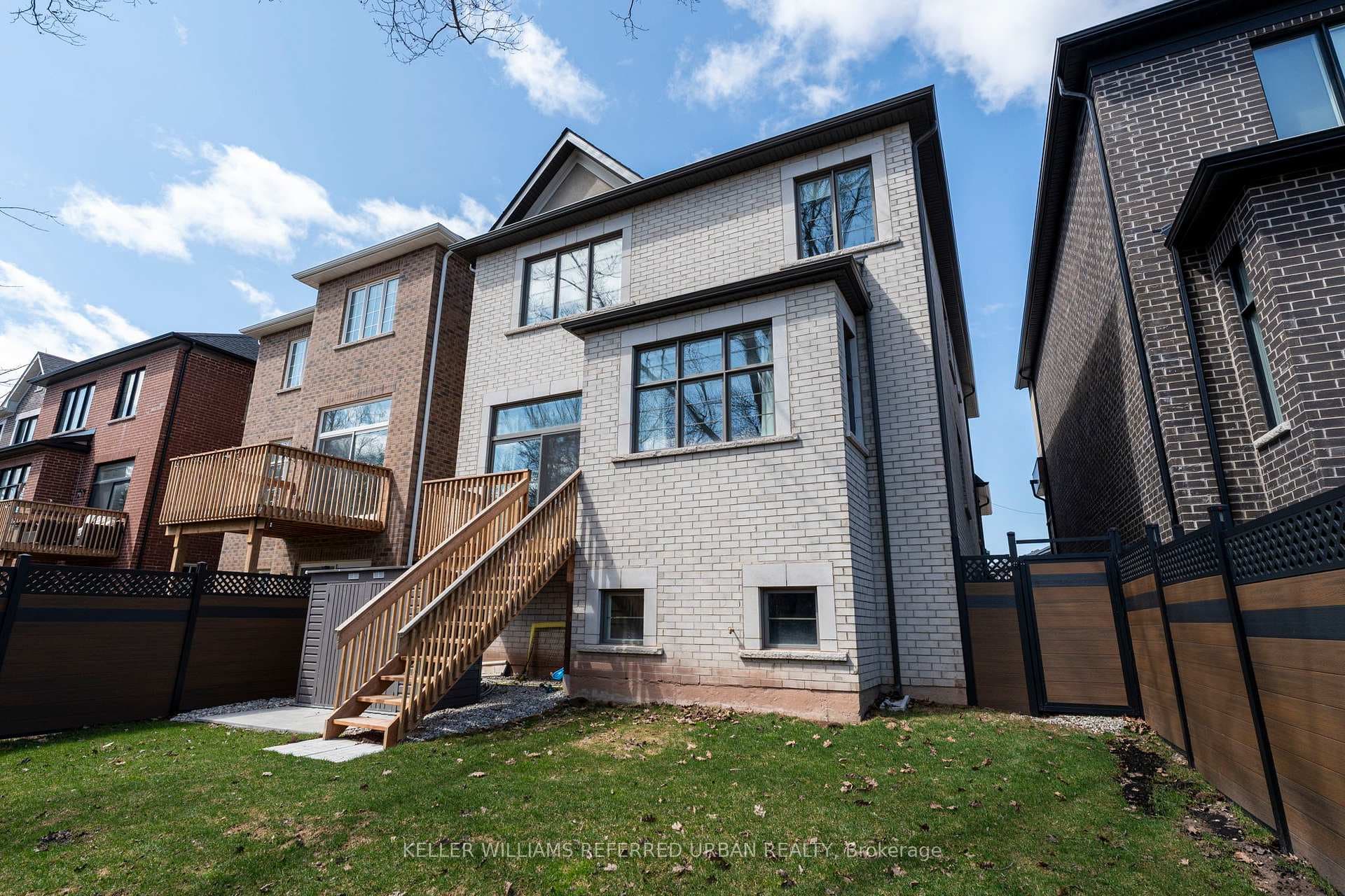 1318 Courtleigh Trail photo 30