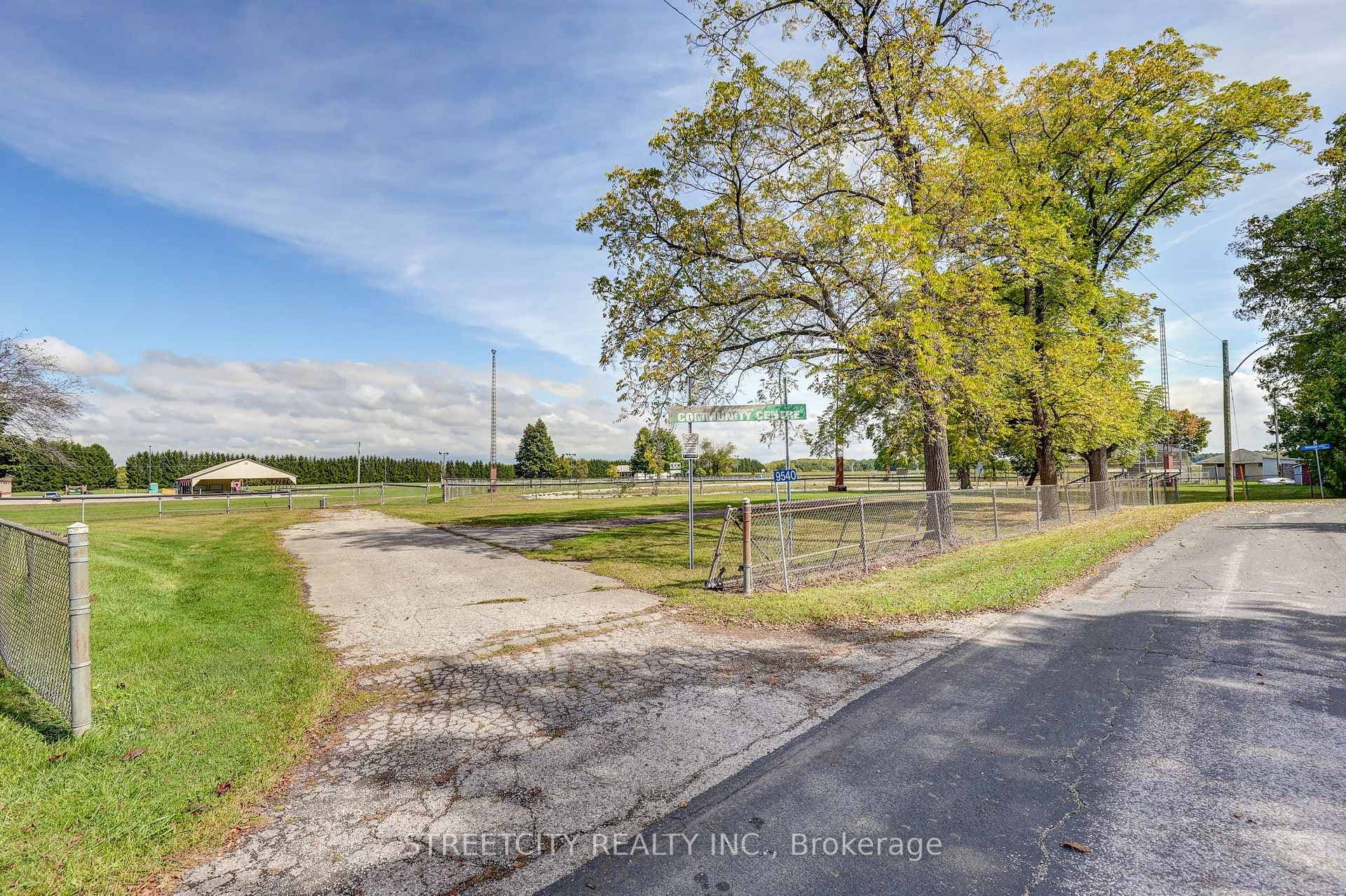 35859 Waugh Street photo 36