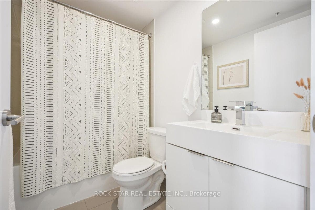 20 Thomas Riley Road Unit 1510 photo 7