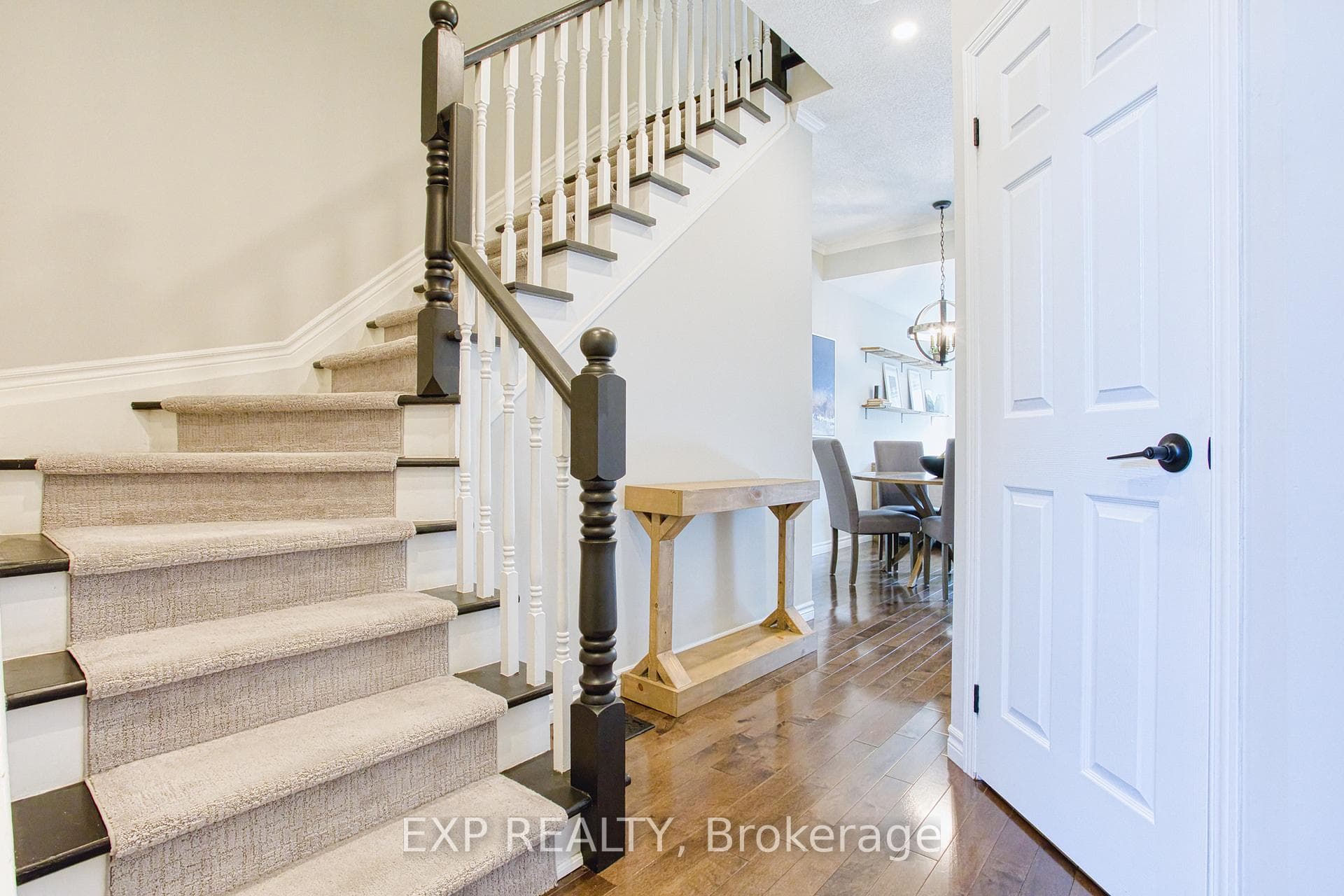 94 Benziger Lane photo 8